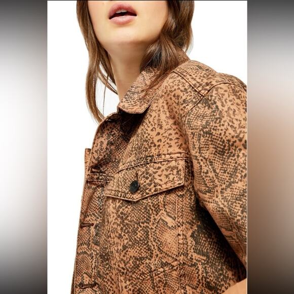Free People Brown Snake Print Button Front Denim Trucker Jacket Size M - Picture 4 of 15